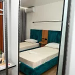 Apollonia Hotel