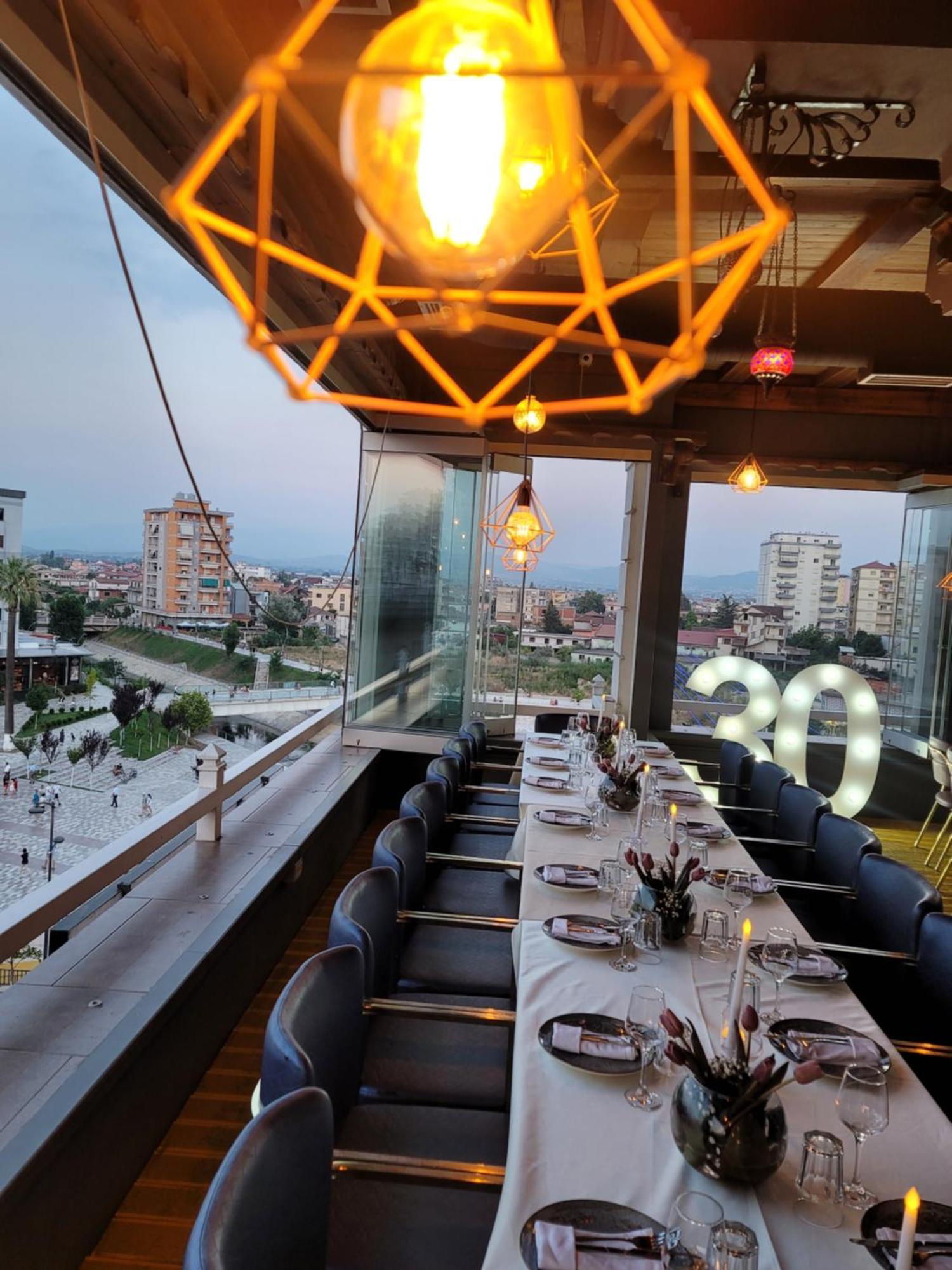 Apollonia 4*